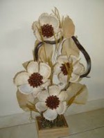 Arranjo Floral Cerrado smples com galho